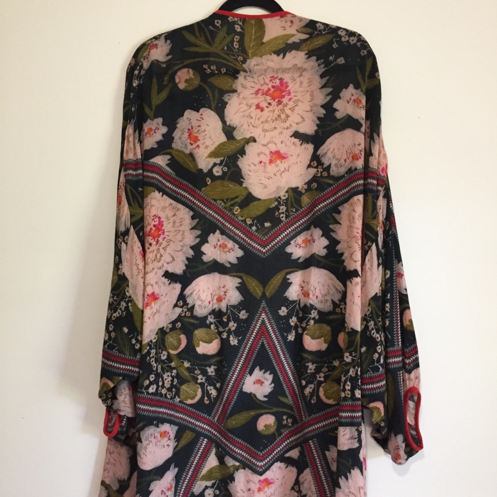 Anthropologie Bl-nk Floral Peony Kimono - Picture 4 of 5